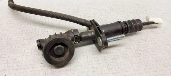 Opel Vectra C Clutch slave cylinder 24412670