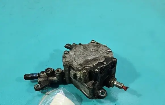 Vacuum pump