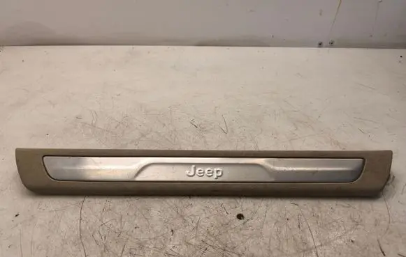 Jeep Grand Cherokee Front sill trim cover 1NC80TRMAB