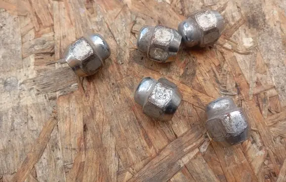 Renault Koleos I Nuts/bolts