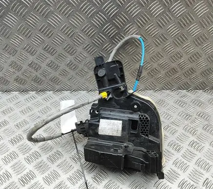 Mercedes-Benz C W205 Front door lock A2220063999 A0997203400
