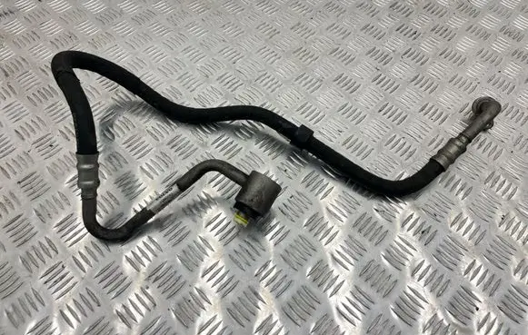 Volvo V60 Air conditioning (A/C) pipe/hose 31390510