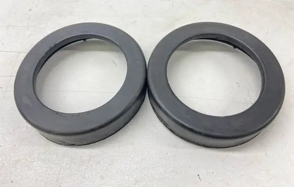 Mercedes-Benz S W126 Rear coil spring rubber mount 1153252244 A1153252244