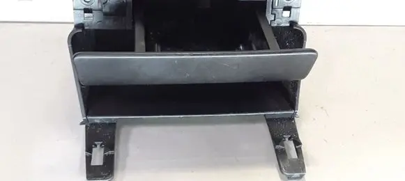 Car ashtray