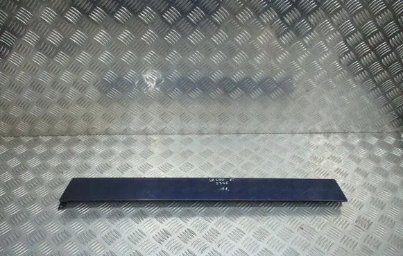 Mercedes-Benz Vaneo W414 Sliding door lower roller guide/hinge 