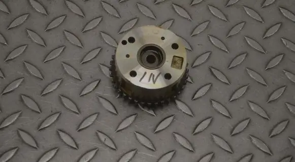 Audi A3 S3 8P Camshaft pulley/ VANOS 03C109088B