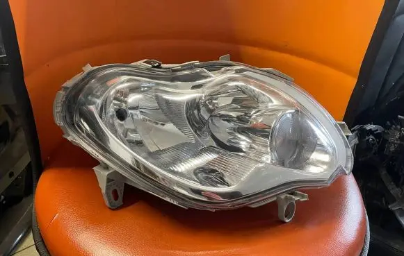 Smart ForTwo I Headlight/headlamp 0301169202 711307022339 0301169602