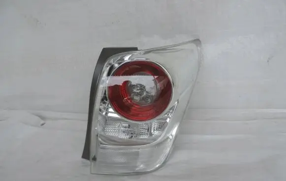 Toyota Corolla Verso E121 Rear/tail lights 81551-0F092