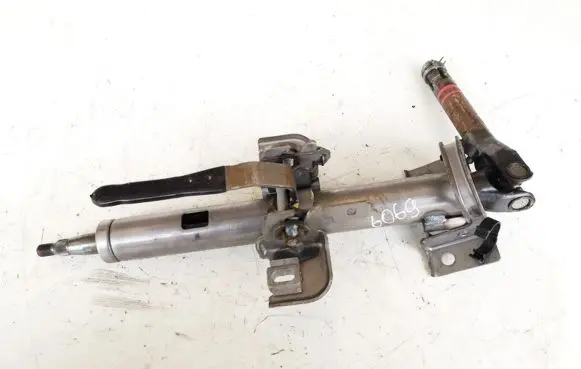 Mitsubishi Outlander Steering wheel axle
