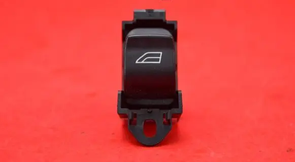 Volvo V50 Electric window control switch 30774162