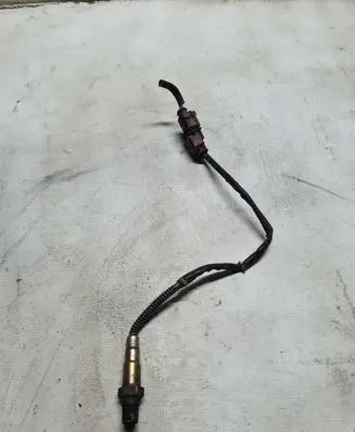 Audi A6 S6 C6 4F Lambda probe sensor 059906262 0281004054