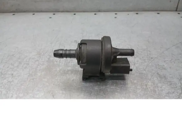Opel Corsa C Vacuum valve 1928404348