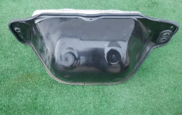 Audi Q7 4M Heat shield in engine bay 4M0819523A KA1174490001