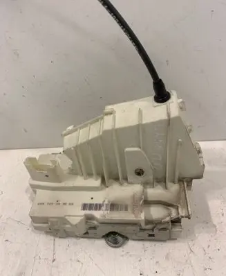 Mercedes-Benz ML W164 Front door lock 1697202835