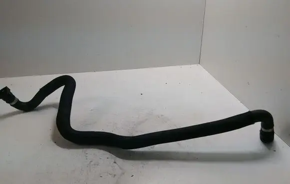 Land Rover Evoque I Engine coolant pipe/hose GJ327H255AB