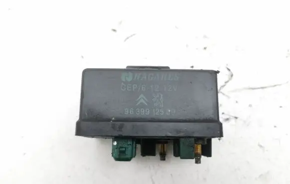 Glow plug pre-heat relay