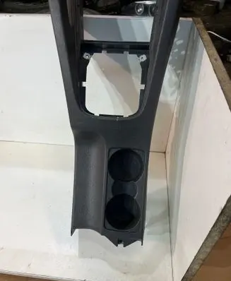 Volkswagen Golf V Center console 1K0863243A 3969