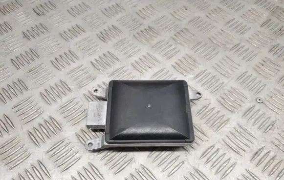 BMW 3 F30 F35 F31 Blind spot module 6863332