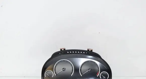 BMW 5 F10 F11 Speedometer (instrument cluster) 9363246 8795224 62108795224