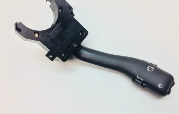 Volkswagen PASSAT B5 Wiper control stalk 4B0953503B