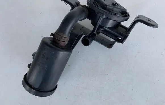 Audi Q7 4M Active carbon filter fuel vapour canister 8K0906253K 8R0906621 4M0201369A