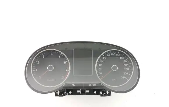 Volkswagen Polo V 6R Speedometer (instrument cluster) 6R0920860F