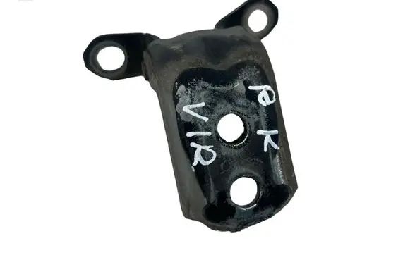 Nissan Qashqai Front door upper hinge ES03