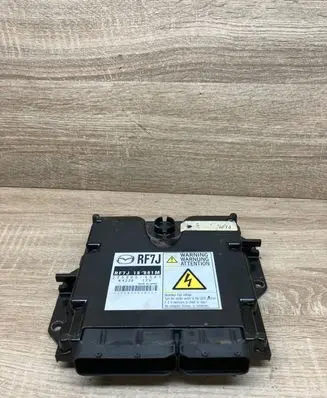 Mazda 6 Engine control unit/module RF7J18881M 2758006581