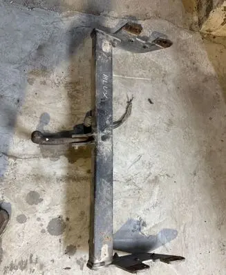 Toyota Hilux (AN10, AN20, AN30) Tow bar set 