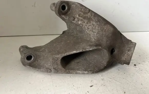 Audi A5 Sportback 8TA Engine mounting bracket 0199307