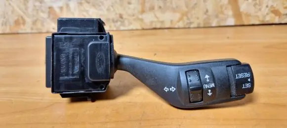 Ford Focus Indicator stalk 17d940c