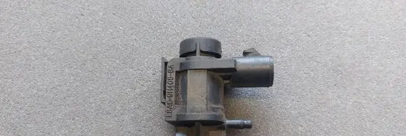 Ford Mondeo MK I Turbo solenoid valve E8AE9H465BA