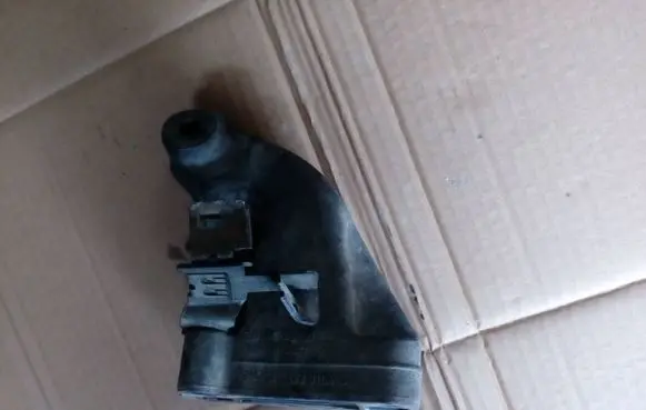Mercedes-Benz E W211 Engine mounting bracket A6422230104 AC46000