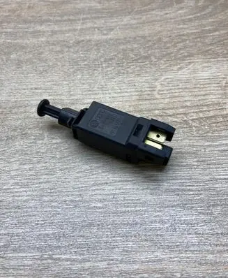 Audi A3 S3 8L Brake pedal sensor switch 191945515B