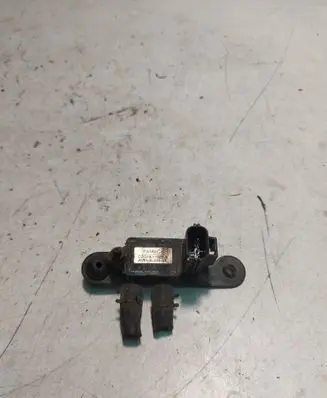 Ford C-MAX II Exhaust gas pressure sensor AV615L200AA CZQ7A11G22B