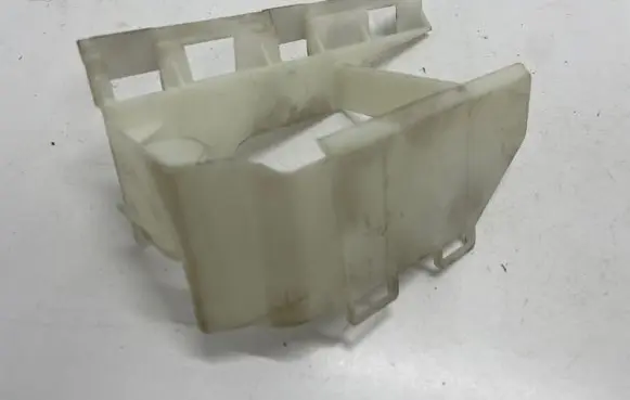 Mini Cooper Countryman F60 Other engine bay part