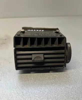 Opel Zafira B Dash center air vent grill ---