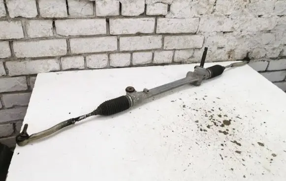Toyota Yaris Steering rack