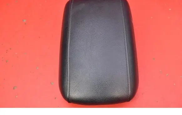 Hyundai Genesis Armrest 