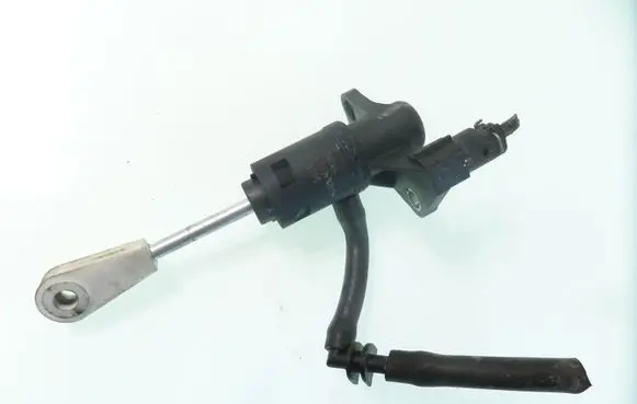 Audi A6 S6 C5 4B Clutch master cylinder 628400993