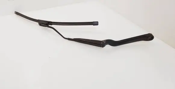 Volvo S70 V70 V70 XC Windshield/front glass wiper blade 9178855LH