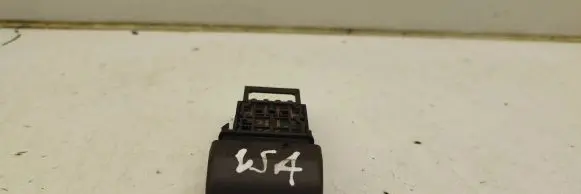 Subaru Forester SF Hazard light switch