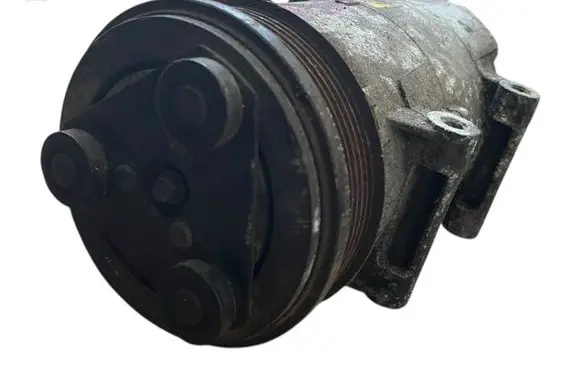 Ford Focus Air conditioning (A/C) compressor (pump) 3M5H19D629