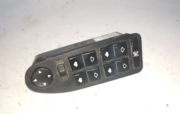 BMW 5 E39 Electric window control switch 8380646