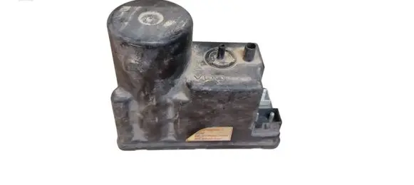 Audi A4 S4 B7 8E 8H Central locking vacuum pump 4A0862257A