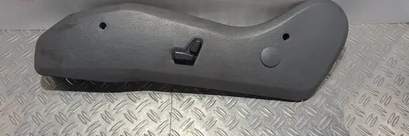 Mercedes-Benz ML W163 Centre console side trim rear 520915 GRAY7D42 SAND8G63