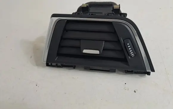 BMW 4 F36 Gran coupe Dashboard air vent grill cover trim 9346226