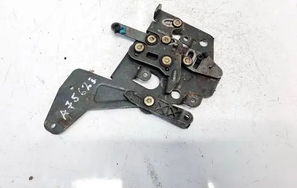 Iveco Daily 40.8 Rear door lock