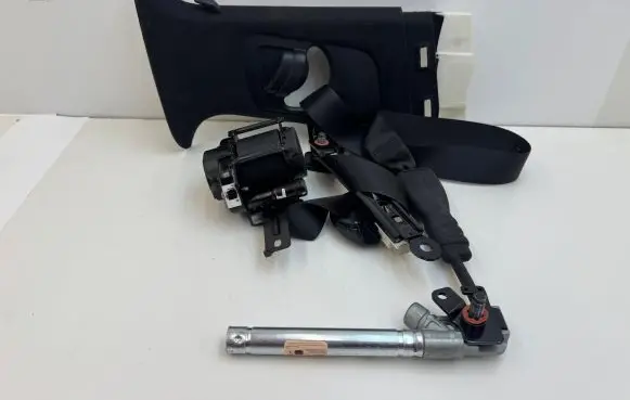 KIA Stinger Front seatbelt 88820J5200 88860J5000
