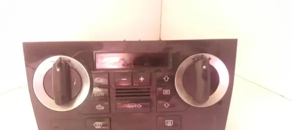 Audi A3 S3 8P Climate control unit 8P0820043AG A2C53242446